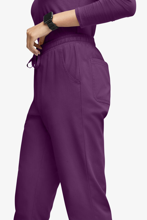 Butter-Soft Originals Women's 8-Pocket Natural Waist Straight Leg Cargo Scrub Pants - Petite - Eggplant - 4