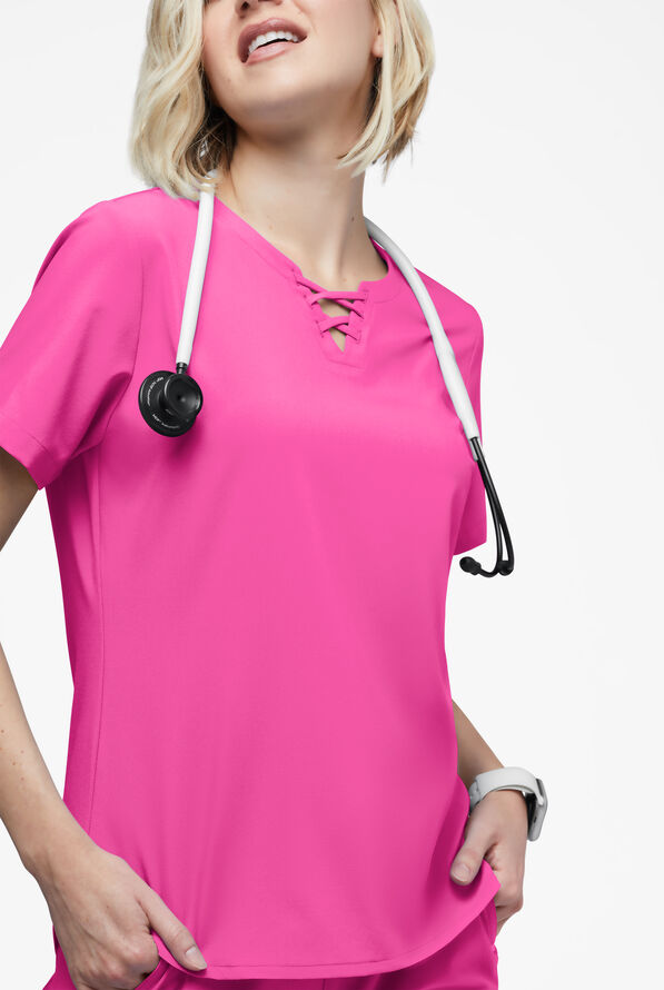 Blusa m&eacute;dica Easy STRETCH GiGi con detalle de lazos para mujer - Glam Pink - 3