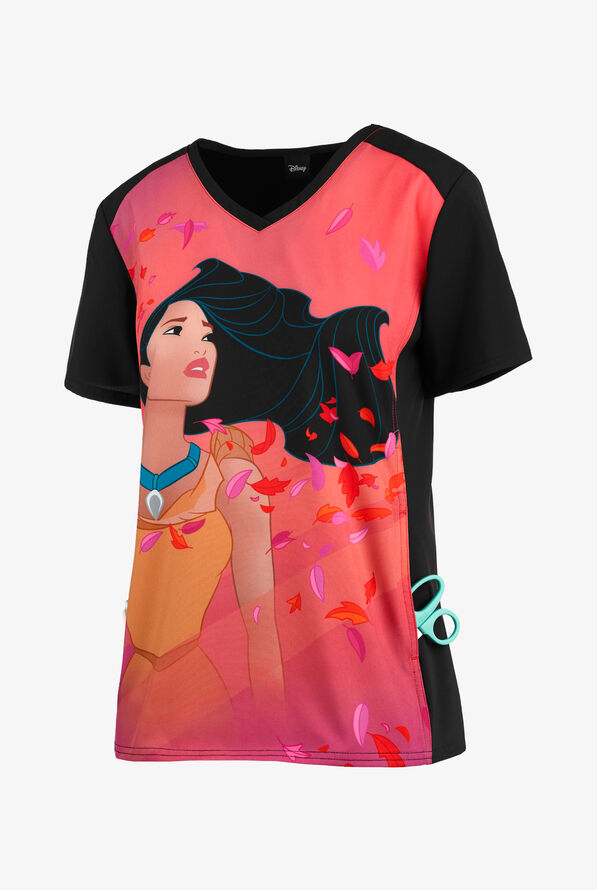 Blusa médica estampada Cherokee Tooniforms Disney Pocahontas