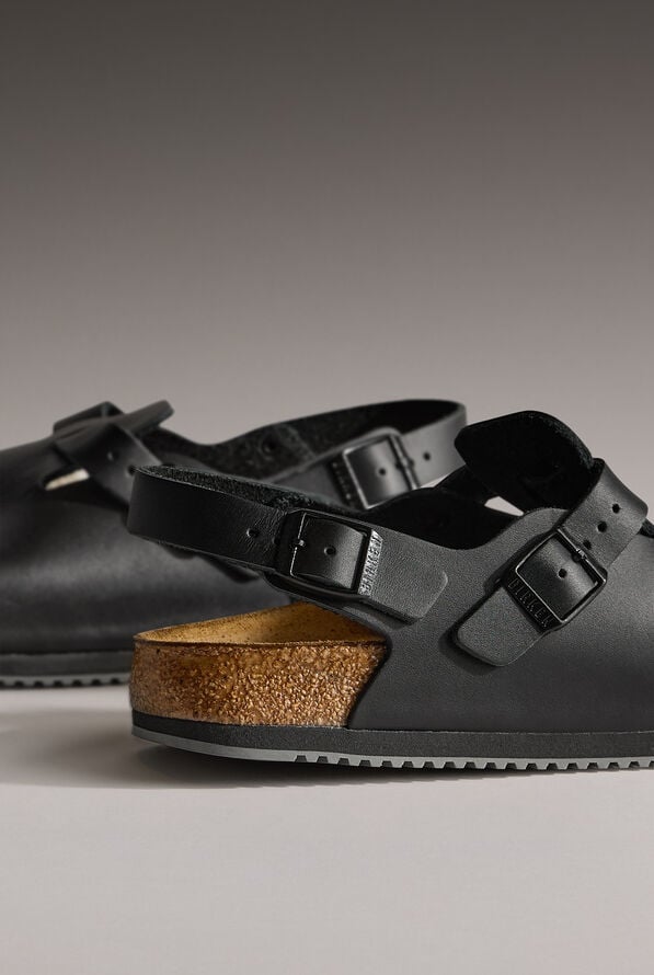 Birkenstock Unisex Tokyo Super Grip Black Clogs - Black - 8