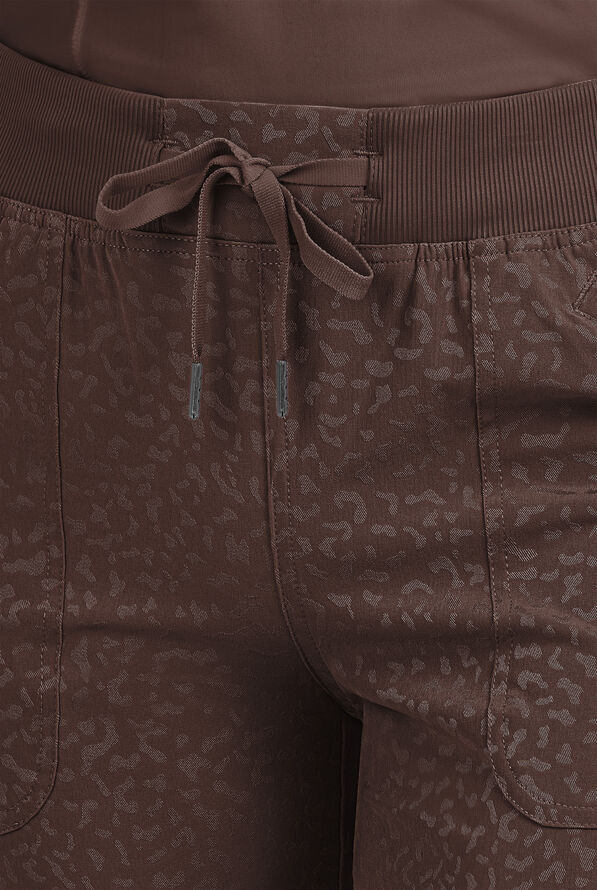 Pantal&oacute;n m&eacute;dico Zavate Ava Therese Cheetah Jacquard Sheba STRETCH Petite estilo cargo jogger con 6 bolsillos para mujer - Espresso - 2