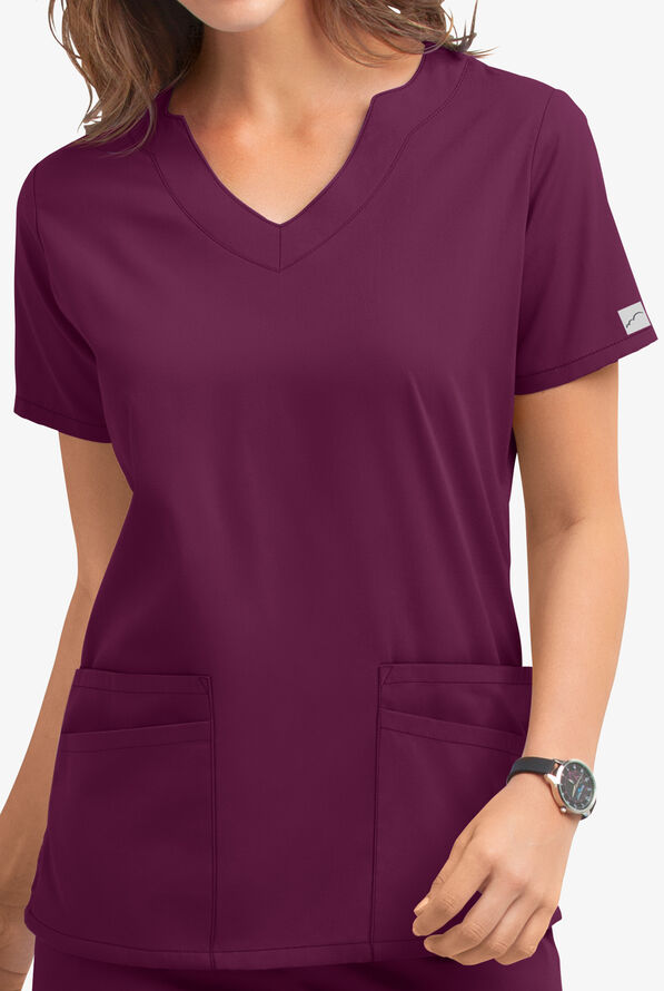Butter-Soft Core Women's 4-Pocket Scallop Neck Scrub Top - Wine - 3