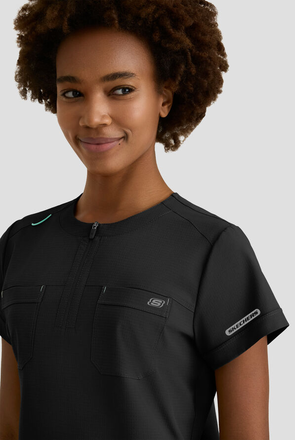 Blusa m&eacute;dica Skechers by Barco MotionTech Trek STRETCH con cuello redondo con cremallera y 2 bolsillos para mujer - Black - 5