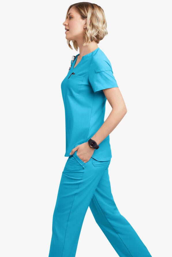 Blusa m&eacute;dica Easy STRETCH Nikki con cuello festoneado y 1 bolsillo para mujer - Turquoise - 5