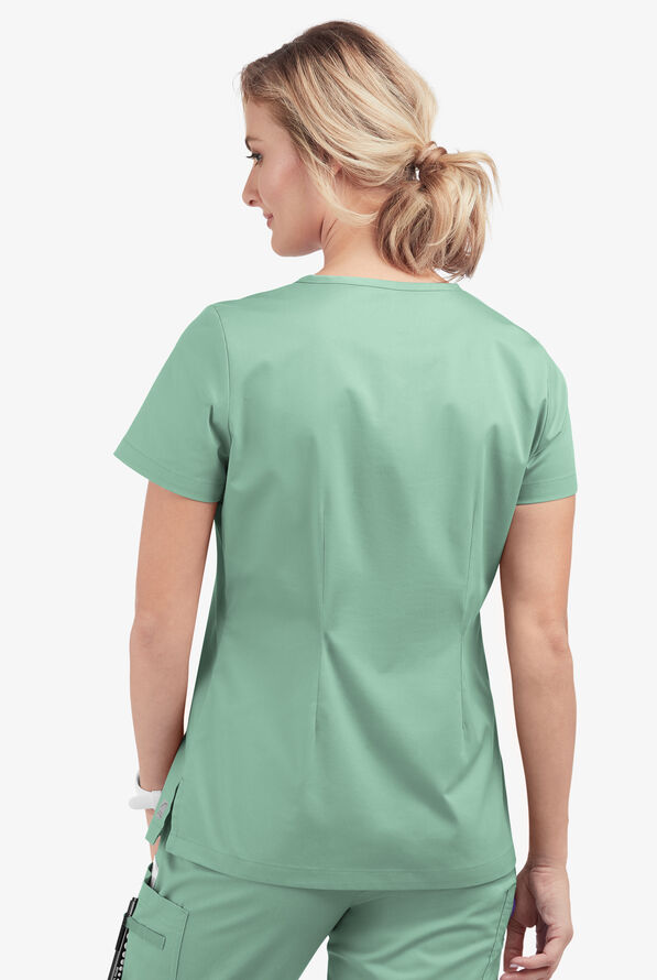 Blusa m&eacute;dica Butter-Soft STRETCH con cuello en V y 2 bolsillos para mujer - Water Mint - 4