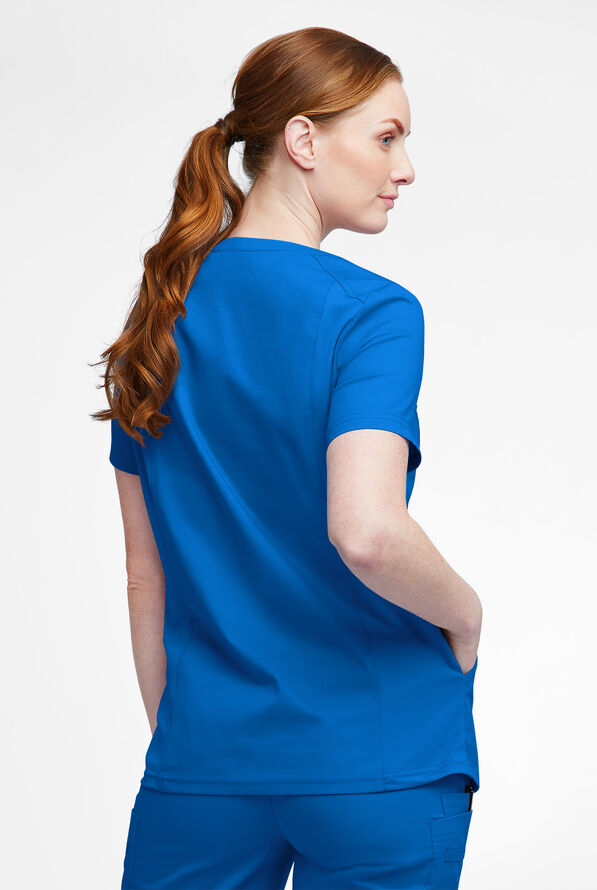Blusa m&eacute;dica UA Butter-Soft STRETCH con detalle tejido y 3 bolsillos para mujer - Royal - 4