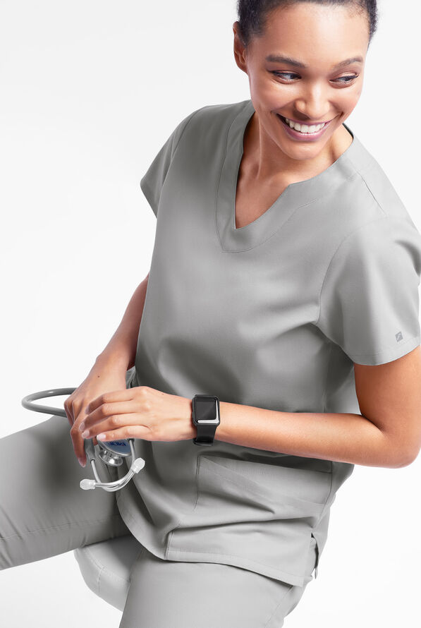 Butter-Soft Originals Women's 6-Pocket Scallop Neck Scrub Top - Silver - 4