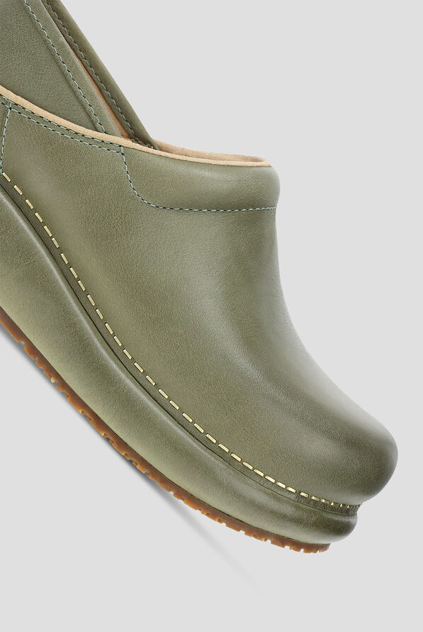 Dansko Women's Platform Pro Cloud Slip-Resistant Green Burnished Nubuck Clogs - Green - 3