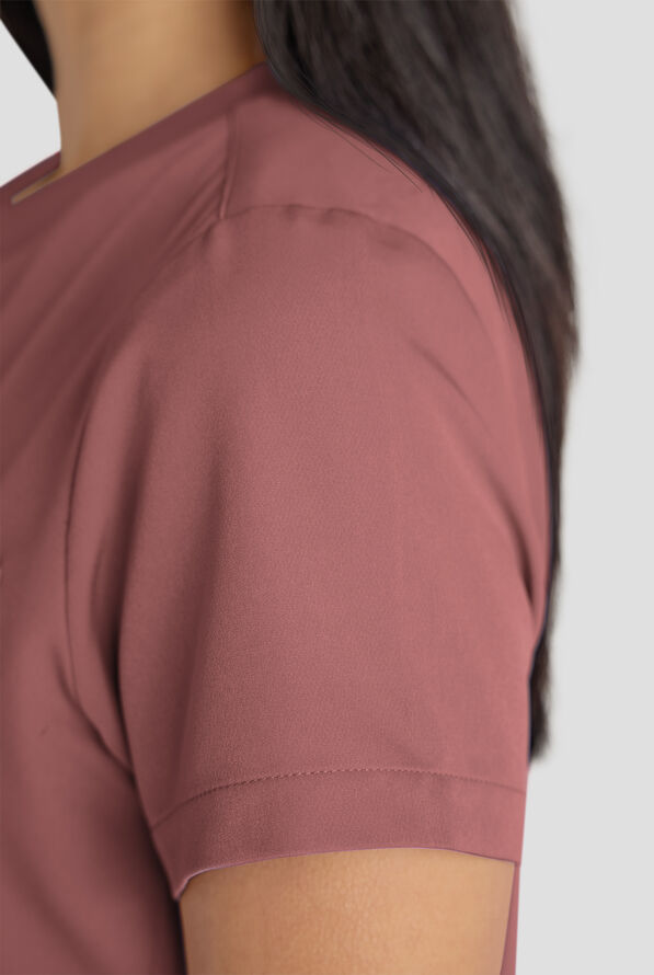 ReSurge Citrine Women's 1-Pocket Crew Neck Tuck In / Wear Out Scrub Top - Soft Chestnut - 4