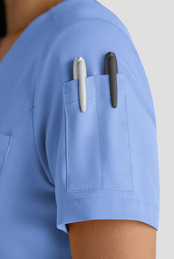 ReSurge Diamond Women's 3-Pocket V-Neck Tuck In / Wear Out Scrub Top - Ceil Blue - 5