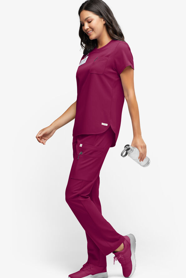 Pantalón médico ReSurge Topaz con cordón ajustable y 11 bolsillos para mujer - Wine - 4