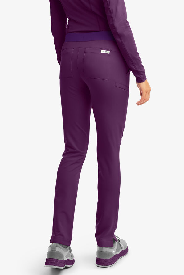 Pantal&oacute;n m&eacute;dico Butter-Soft con piernas delgadas y 7 bolsillos para mujer **Ligeramente IRREGULAR** - Eggplant - 4