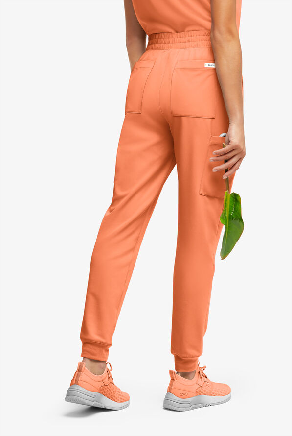 Pantalón médico ReSurge Amber estilo jogger con piernas pitillo y 7 bolsillos para mujer - Coral Haze - 4
