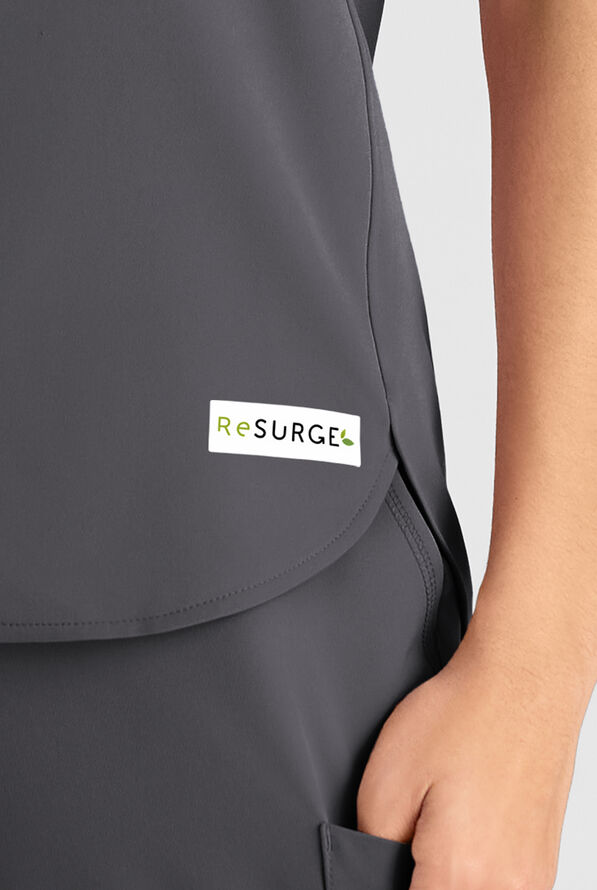 ReSurge Citrine Women's 1-Pocket Crew Neck Tuck In / Wear Out Scrub Top - Pewter - 6