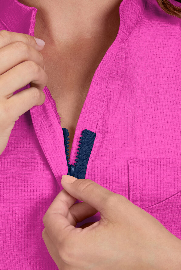 Blusa m&eacute;dica koi Solis Catrin STRETCH con cuello en V con cremallera y tapeta en contraste y 1 bolsillo para mujer - Hibiscus - 5