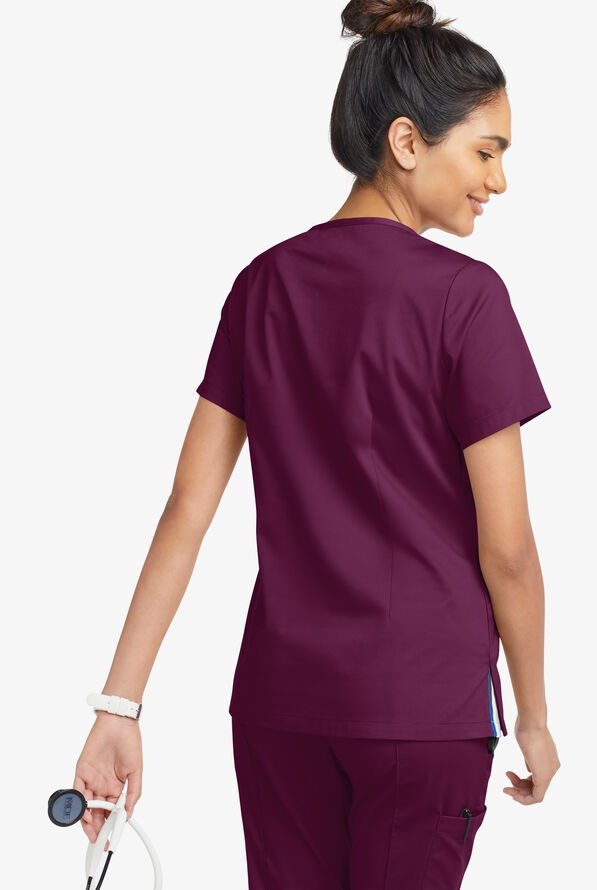 Blusa m&eacute;dica UA Butter-Soft STRETCH con tapeta con ribete deportivo y 6 bolsillos para mujer - Wine - 4