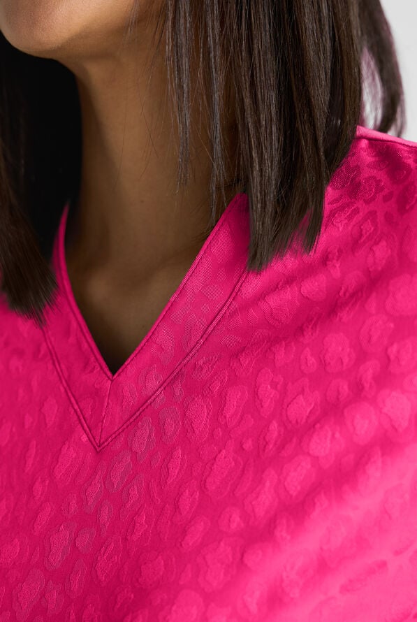 Easy STRETCH Lina Women's Jacquard 4-Pocket V-Neck Scrub Top - Reactive Pink - 3