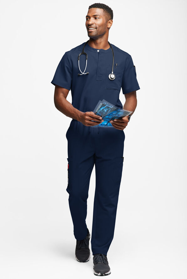 Camisa m&eacute;dica MOVEMENT by Butter-Soft Eclipse Henley con 3 bolsillos para hombre  - Navy - 4