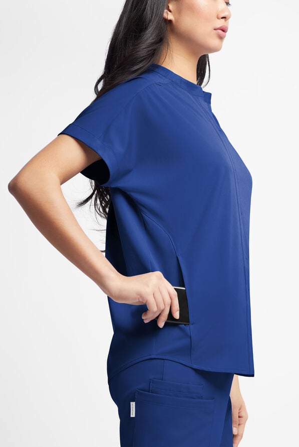 WhisperLite Women’s Aerin 3-Pocket Oversized Dolman Sleeve Scrub Top - Galaxy - 2
