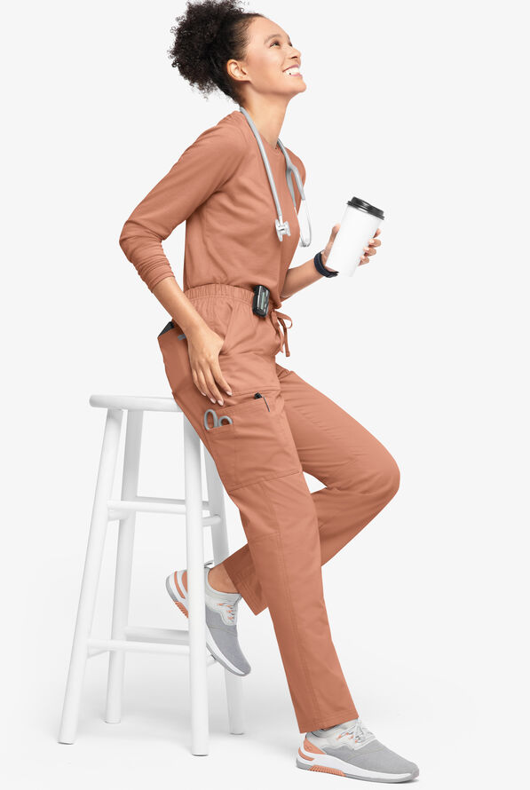 Butter-Soft Originals Women's 7-Pocket Mid Rise Straight Leg Cargo Scrub Pants - Petite - Terracotta - 4