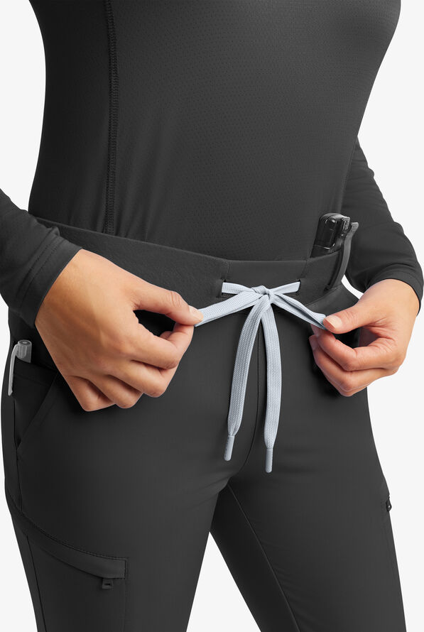 Butter-Soft Women's 7-Pocket Skinny Leg Scrub Pants **Slightly IRREGULAR** - Petite - Black - 3