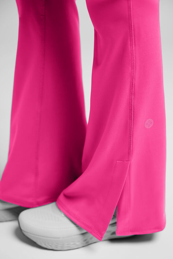 Pantal&oacute;n m&eacute;dico Med Couture Amp Knit STRETCH estilo yoga con piernas acampanadas y 5 bolsillos para mujer - Pink Power - 9
