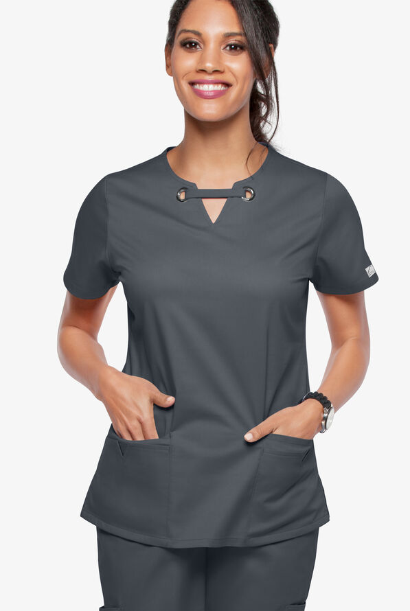 Blusa m&eacute;dica UA Butter-Soft STRETCH con ojales y 4 bolsillos para mujer - Pewter - 5