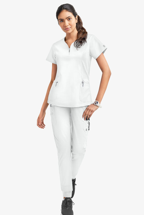 Blusa médica UA Butter-Soft STRETCH con cremallera en el cuello curvo y 4 bolsillos para mujer - White - 2