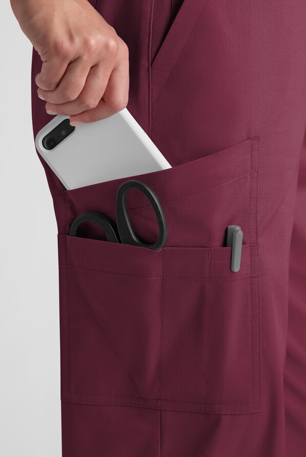 Pantal&oacute;n m&eacute;dico Butter-Soft STRETCH estilo cargo con bragueta y 10 bolsillos para mujer - Wine - 6