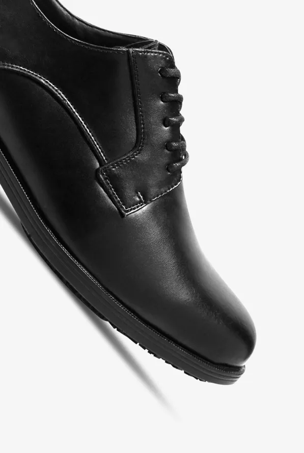 dress slip resistant shoes for men Men's Dockers, Irving Slip Resistant Oxford Black 8.5 W