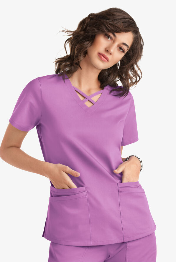 Blusa m&eacute;dica UA Butter-Soft STRETCH con lazos entrecruzados y 4 bolsillos para mujer - Orchid - 5