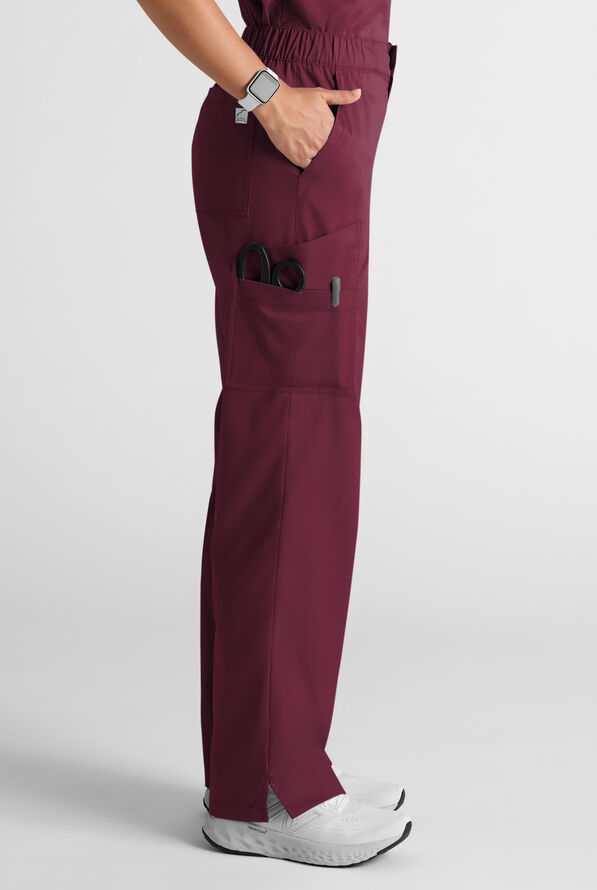 Pantal&oacute;n m&eacute;dico Butter-Soft STRETCH estilo cargo con bragueta y 10 bolsillos para mujer - Wine - 3