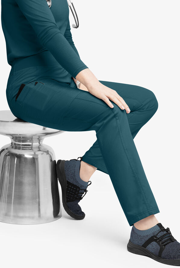 Pantalón médico Butter-Soft Originals de tiro medio estilo yoga con piernas entalladas y 5 bolsillos para mujer - Caribbean Blue - 4