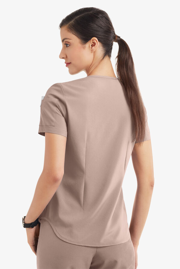 Easy STRETCH Chloe Women's 3-Pocket V-Neck Tuck-In Scrub Top - Mocha Meringue - 4