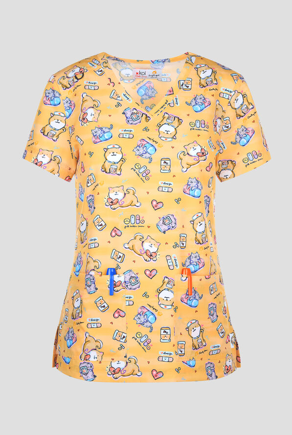 Blusa médica estampada koi Next Gen Medical Cuties STRETCH con cuello en V y 2 bolsillos para mujer - null - 1