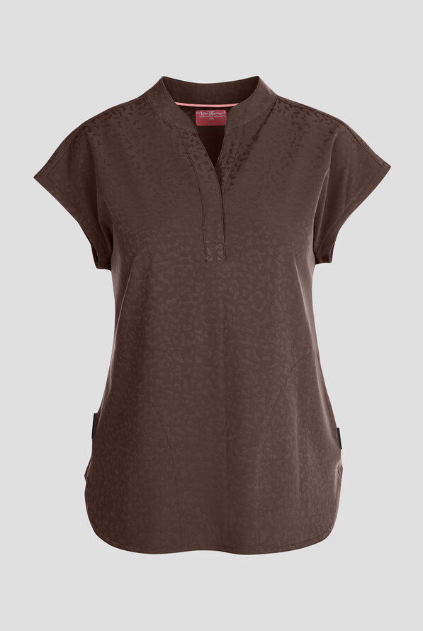 Blusa m&eacute;dica Zavate Ava Therese Cheetah Jacquard Piper STRETCH con cuello mao y 2 bolsillos para mujer - Espresso - 1