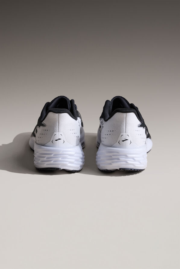 Brooks Men's Launch 11 Black/White Athletic Lace Up Shoes - null - 4