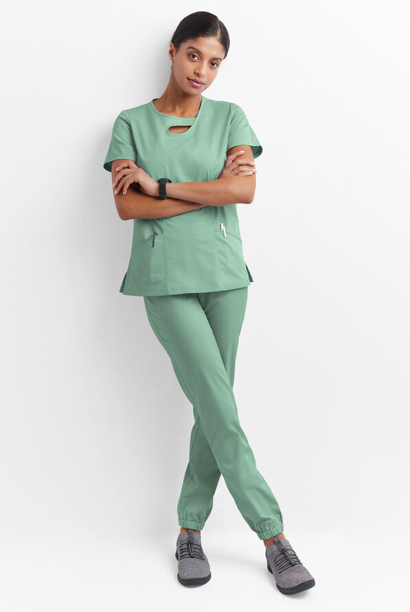 Blusa m&eacute;dica Butter-Soft STRETCH con cuello asim&eacute;trico tipo ojo de cerradura y 2 bolsillos para mujer - Water Mint - 4