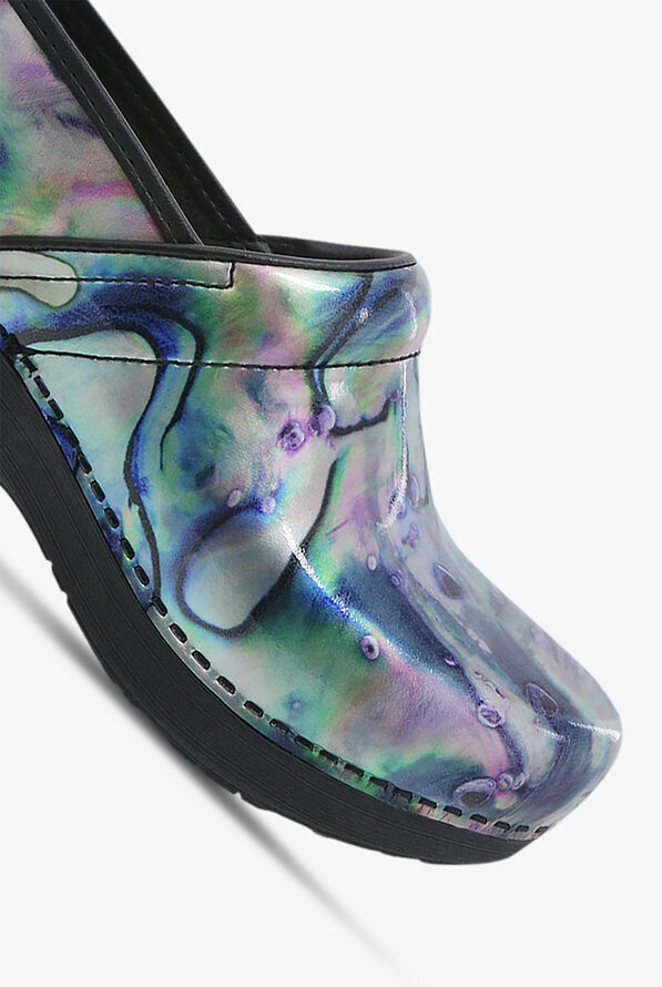 Dansko Women's XP 2.0 Silver Pearl Patent Leather Nursing Clogs - null - 3