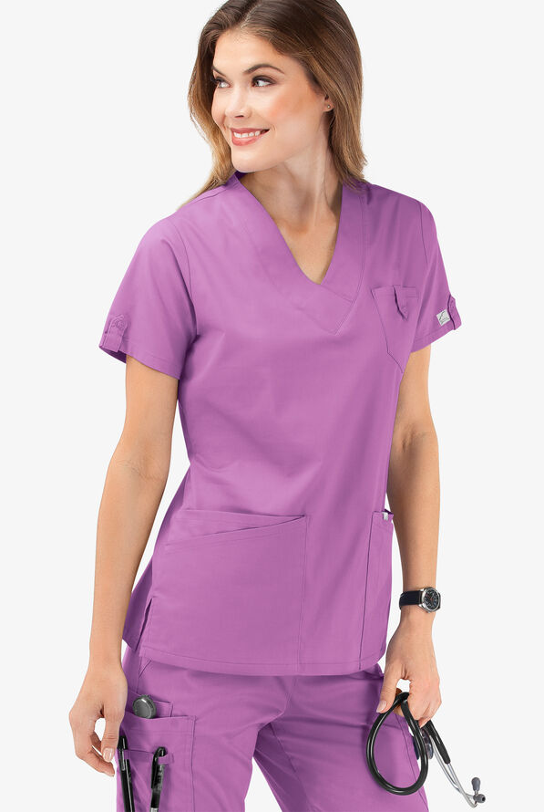 Blusa médica UA Butter-Soft STRETCH con cuello en V y 5 bolsillos para mujer - Orchid - 6