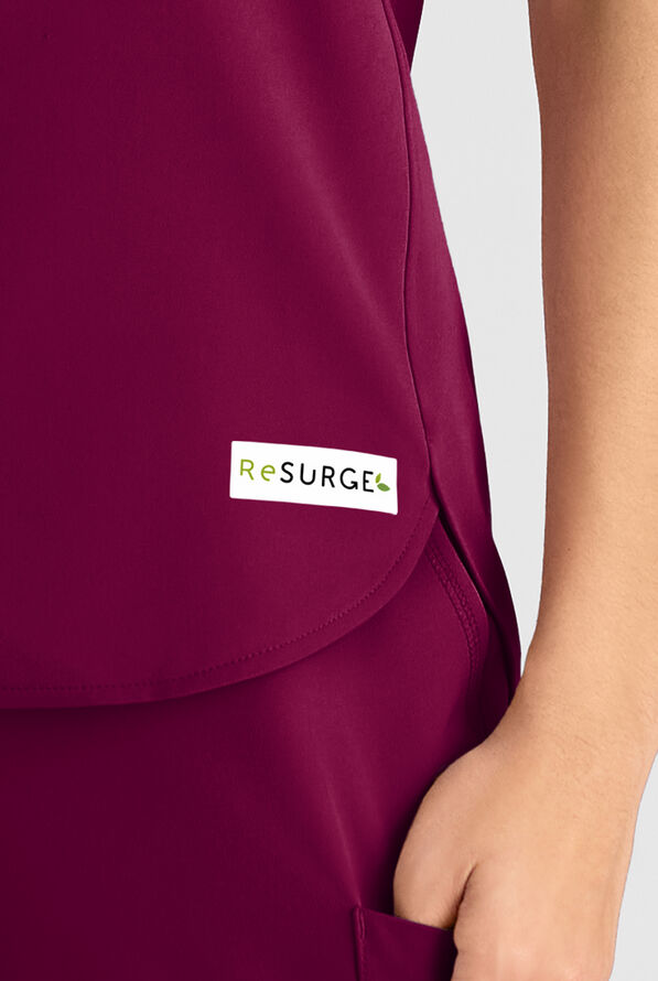 ReSurge Citrine Women's 1-Pocket Crew Neck Tuck In / Wear Out Scrub Top - Wine - 6