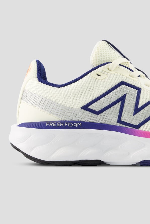 New Balance Women's 520 v9 Angora / Blue Oyster Athletic Lace Up Shoes - null - 4