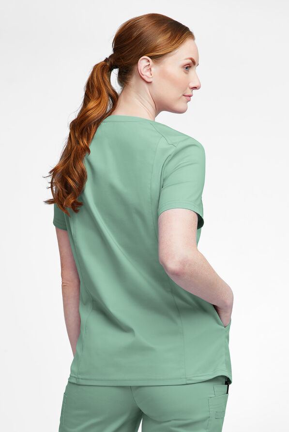 Blusa m&eacute;dica UA Butter-Soft STRETCH con detalle tejido y 3 bolsillos para mujer - Water Mint - 4