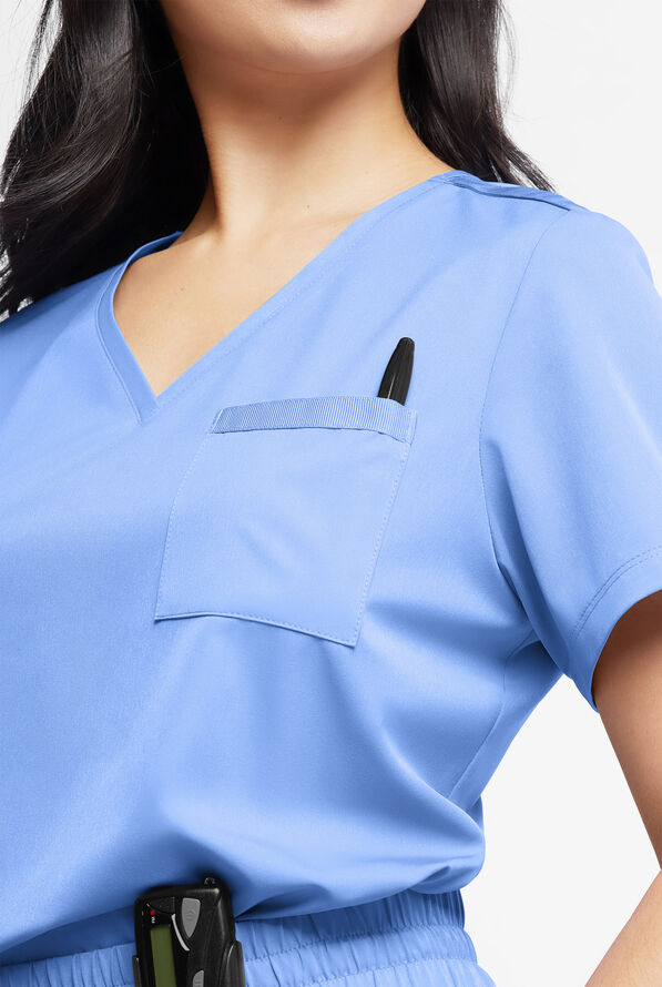 WhisperLite Zora Women's 2-Pocket Stretch V-Neck Tuck-in Scrub Top - Ceil Blue - 4