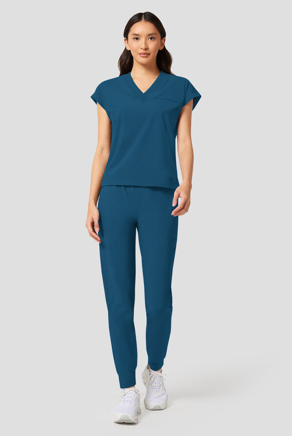 Blusa m&eacute;dica Infinity Pursuit STRETCH con cuello en V de punto acanalado y 1 bolsillo para mujer - Caribbean Blue - 5
