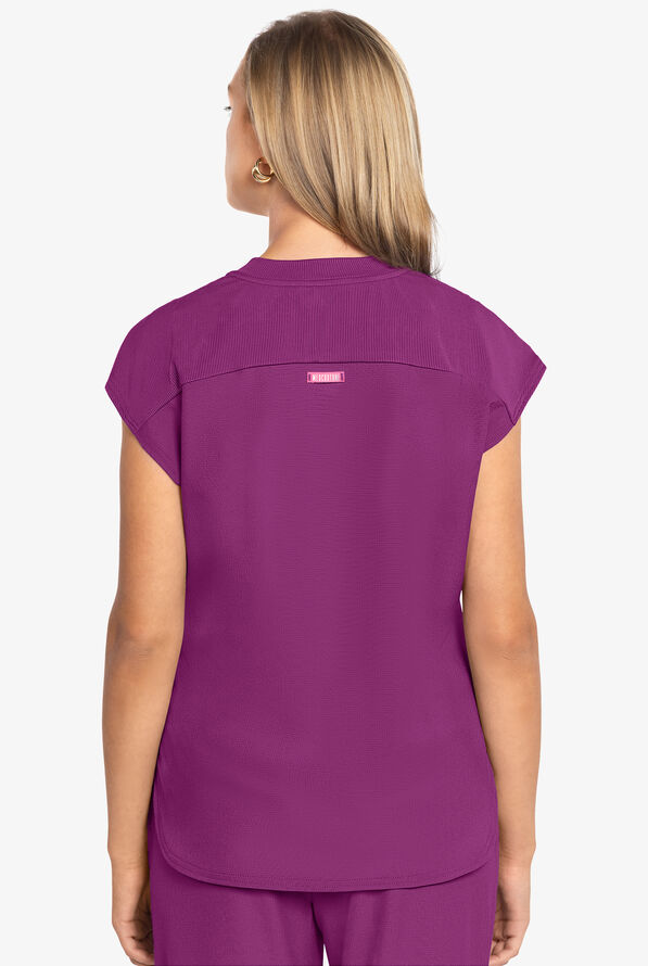 Blusa m&eacute;dica Med Couture Amp STRETCH con cuello redondo y 2 bolsillos para mujer - Plum Royale - 4