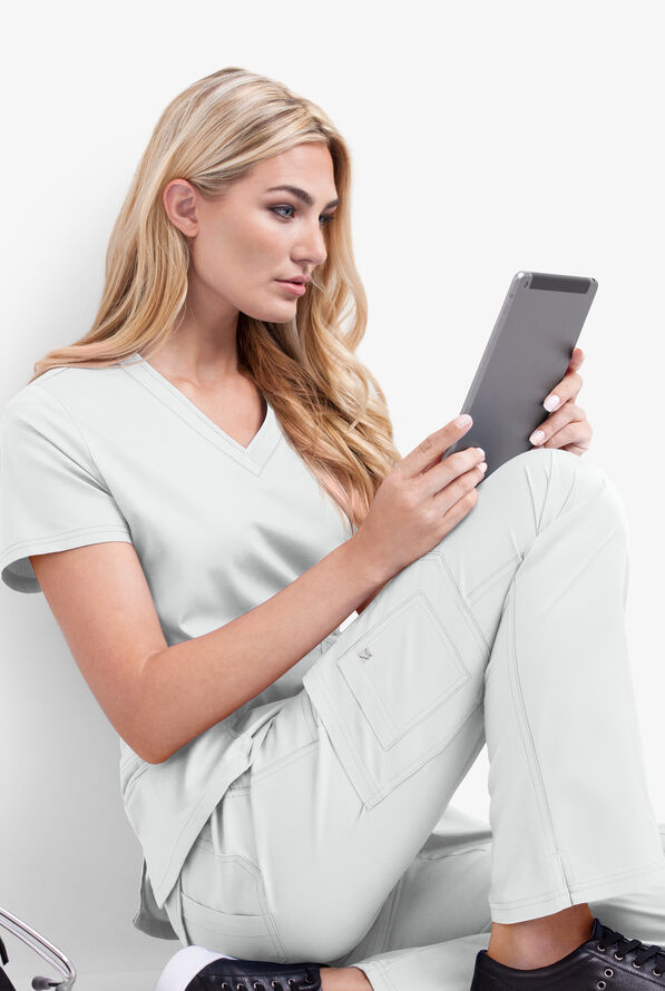 Butter-Soft STRETCH Women's 10-Pocket Active Yoga Scrub Pants - White - 2