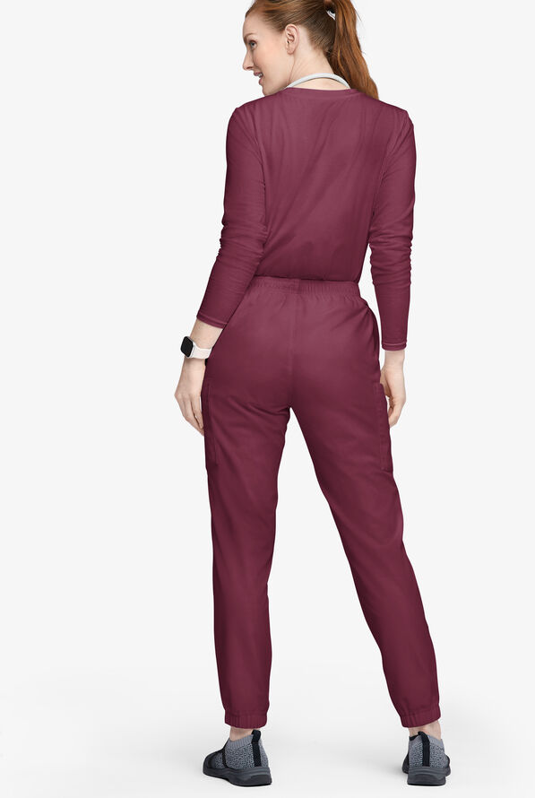 Butter-Soft Originals Women's 7-Pocket Tapered Jogger Cargo Scrub Pants - Petite - Wine - 3