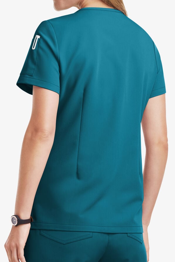Blusa m&eacute;dica MOVEMENT by Butter-Soft Antares STRETCH con cuello en V y 6 bolsillos para mujer - Caribbean Blue - 4