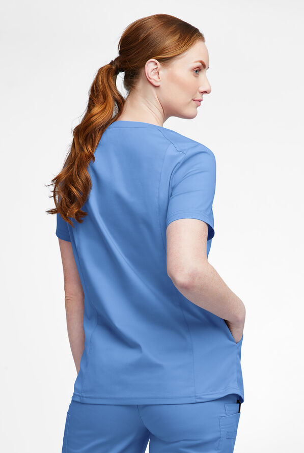 Blusa m&eacute;dica UA Butter-Soft STRETCH con detalle tejido y 3 bolsillos para mujer - Ceil Blue - 4